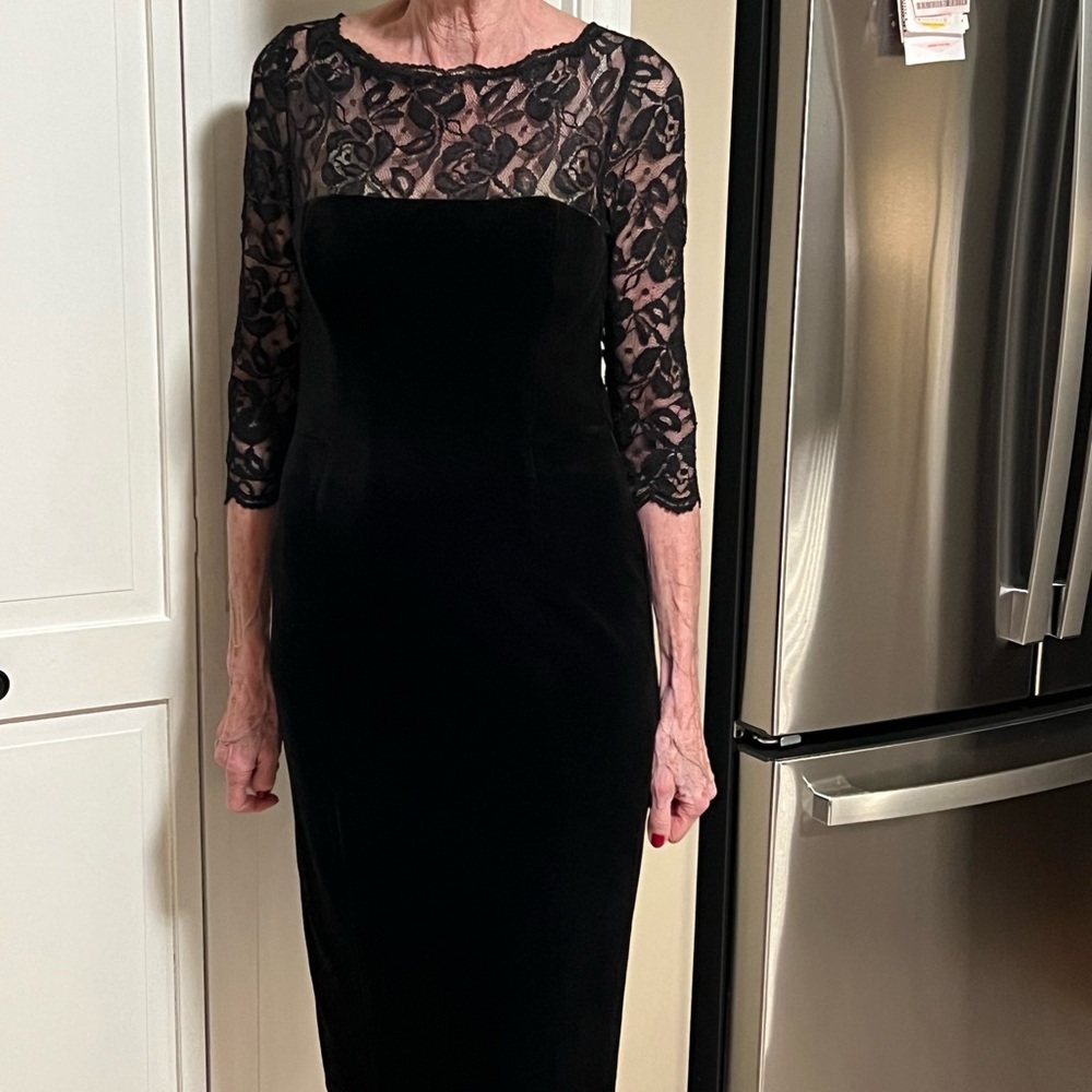 Eliza j 3/4 sleeve velvet dress worn once, dry cleaned. 42” long.